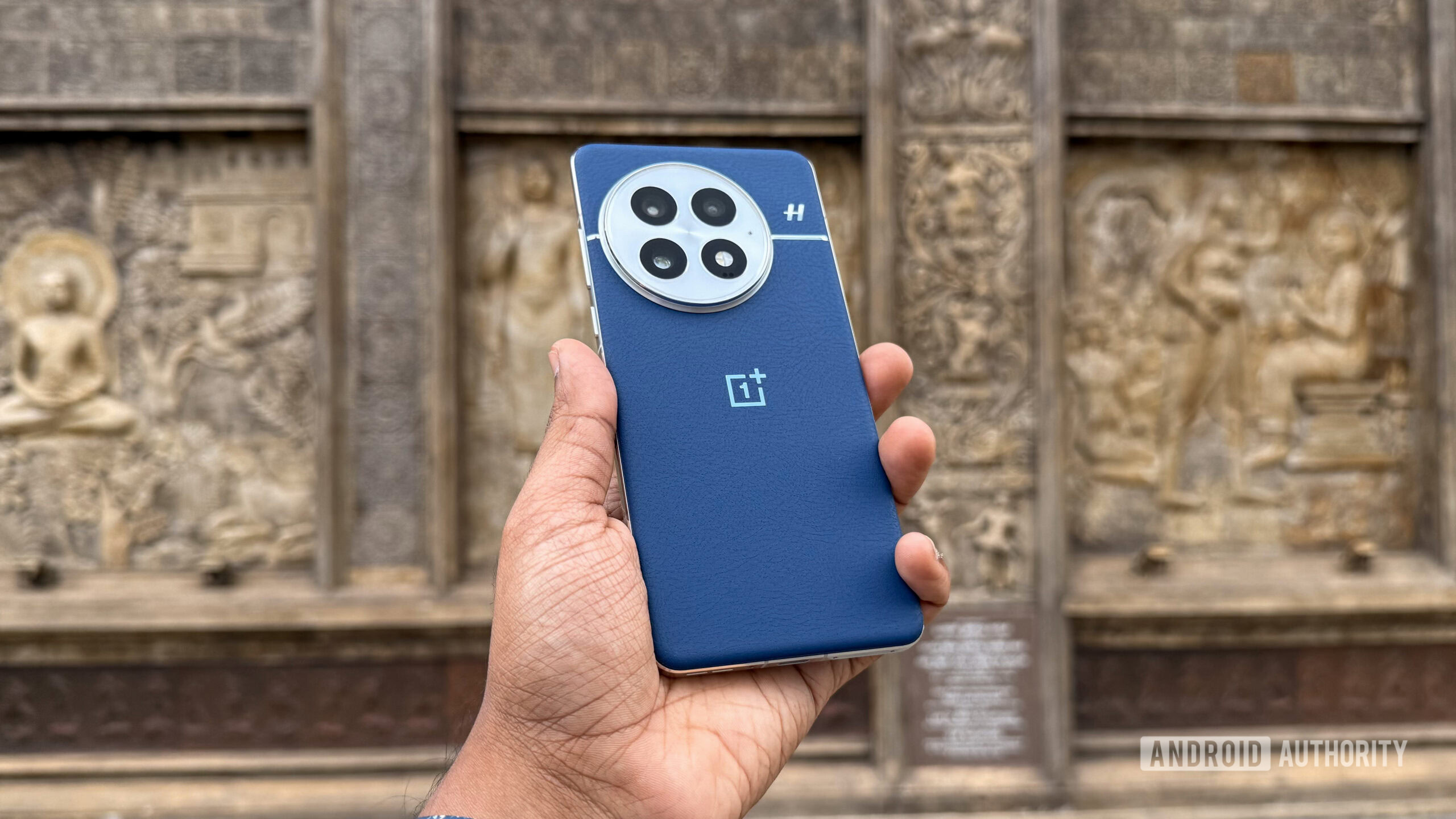 OnePlus 13 becomes the first non-Pixel phone to get Android 16 beta