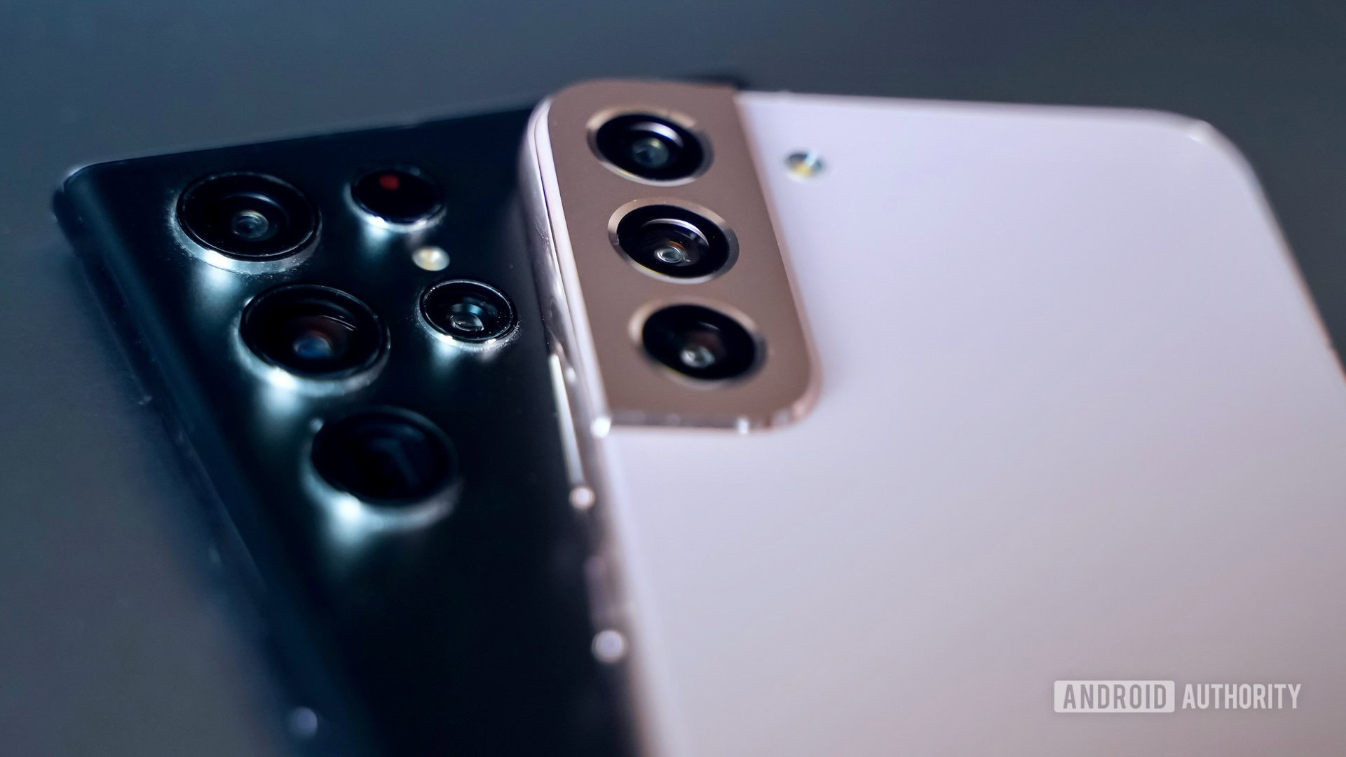 One UI 7 starts arriving early for the Galaxy S22 series and other models