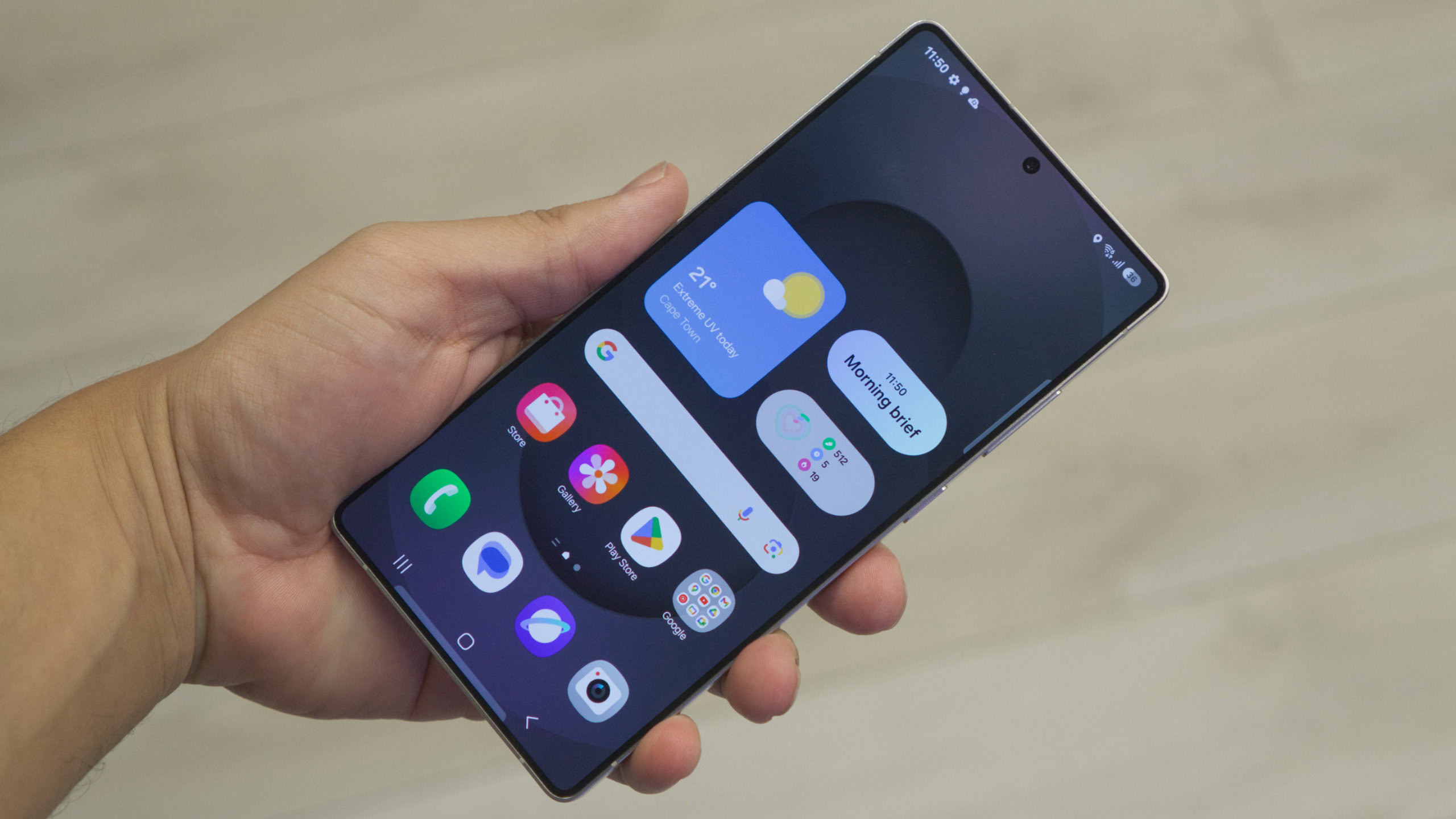 The wait is finally over: Samsung begins One UI 7 stable rollout in the US