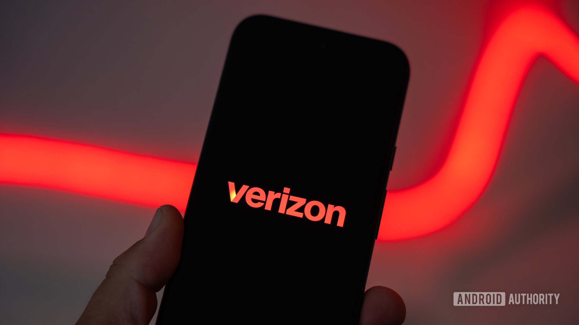 How trustworthy are Verizon’s and T-Mobile’s so-called mobile price lock guarantees?