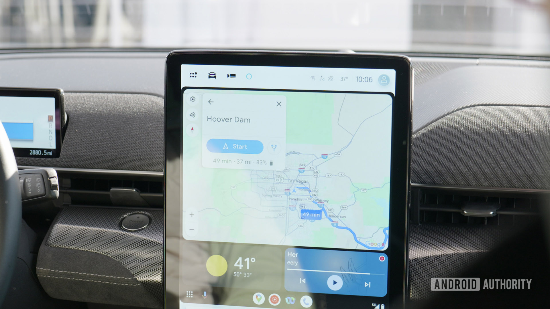 Android Automotive is expanding its app catalog for cars with the largest displays
