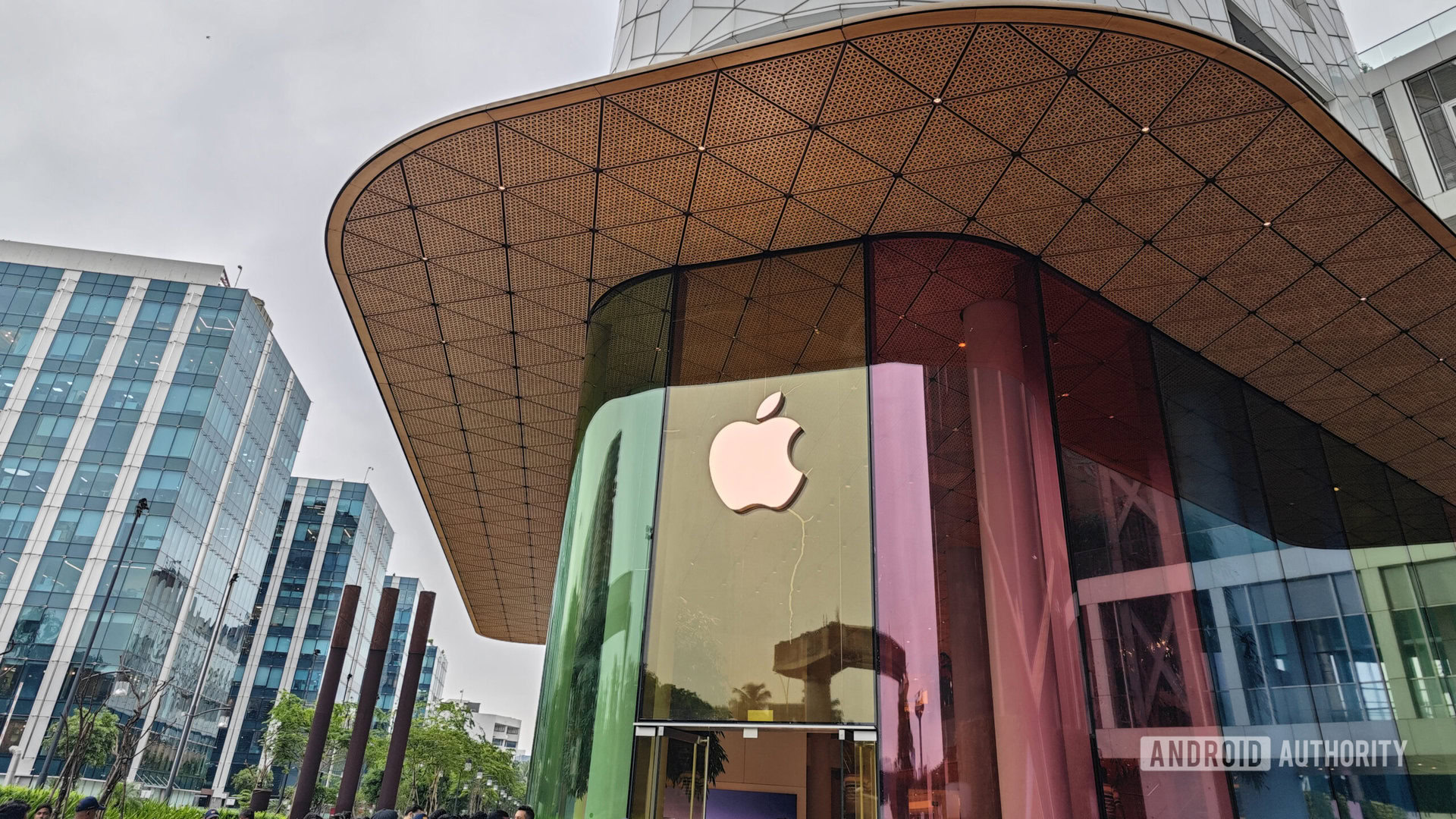 Apple dealt an Epic blow over ‘Apple Tax,’ paving the way for Fortnite to return on iOS