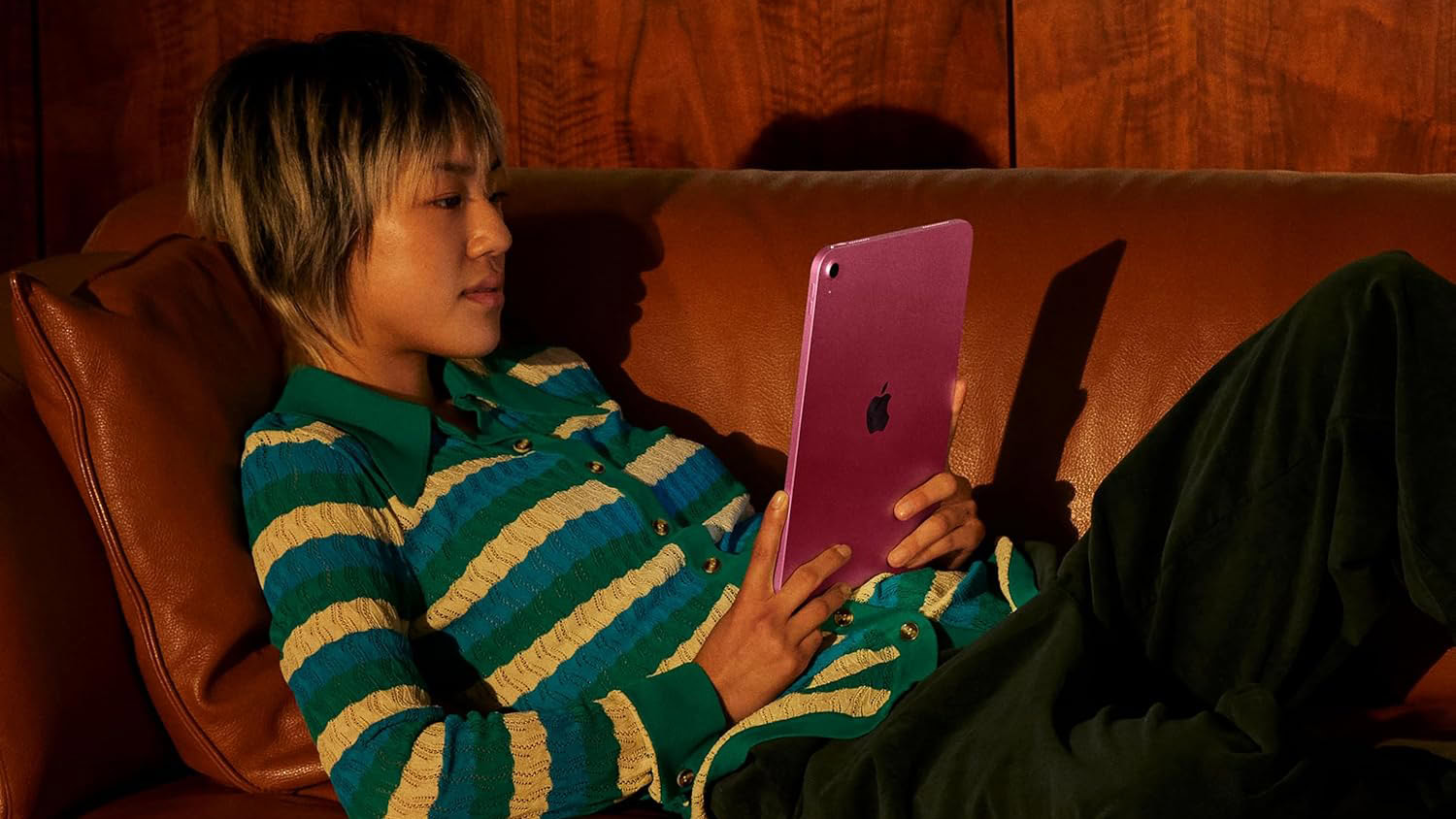 The Apple iPad A16 hits new record-low price, but only in one color!