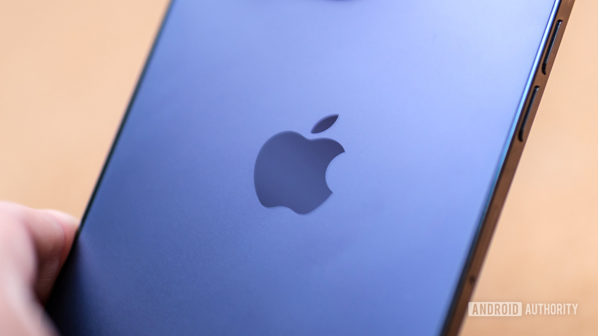 New leak reveals iPhone Fold won’t look like the Galaxy Z Fold 6 at all