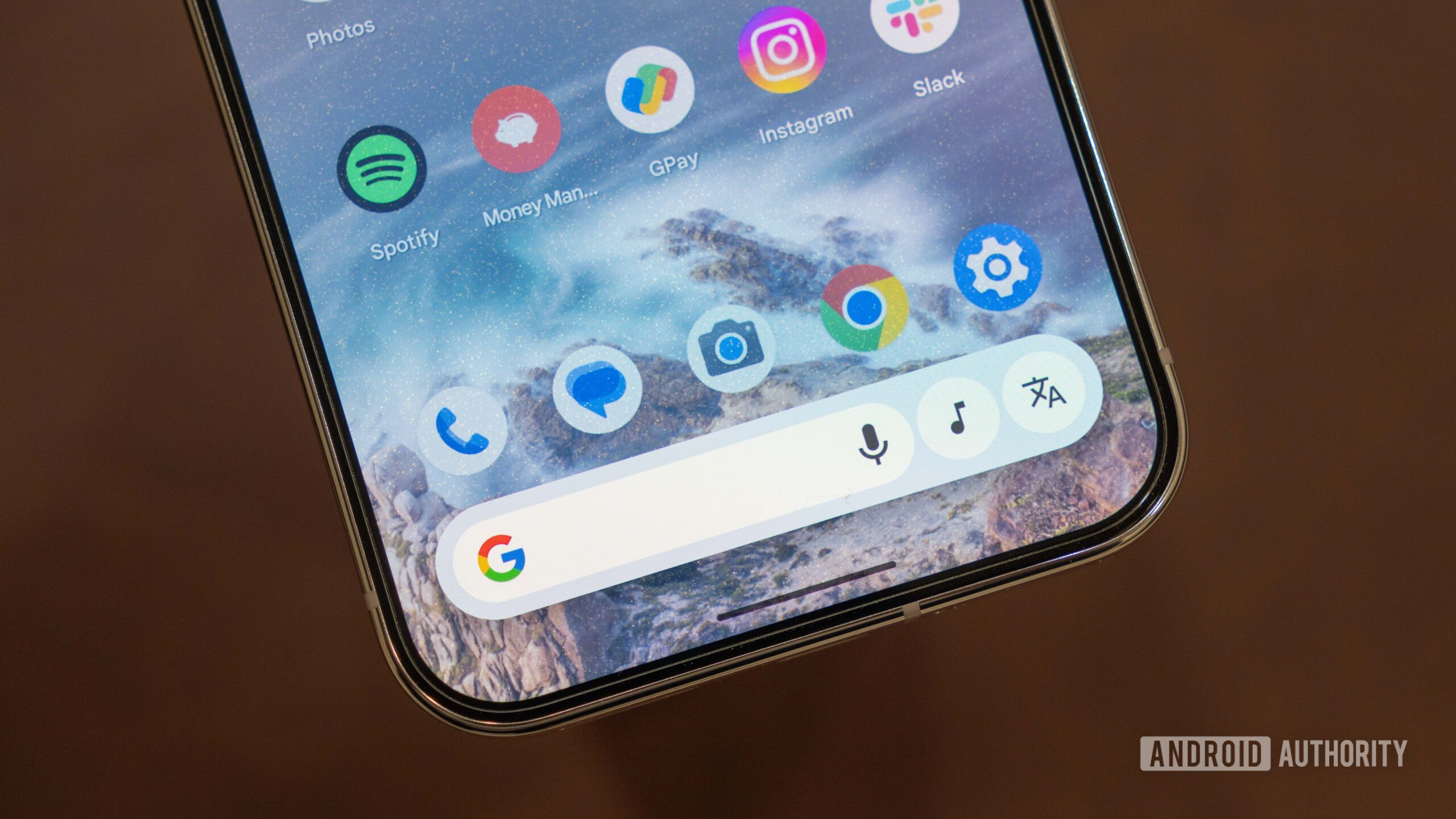 New Circle to Search layouts spotted, and Google’s already pushing one live