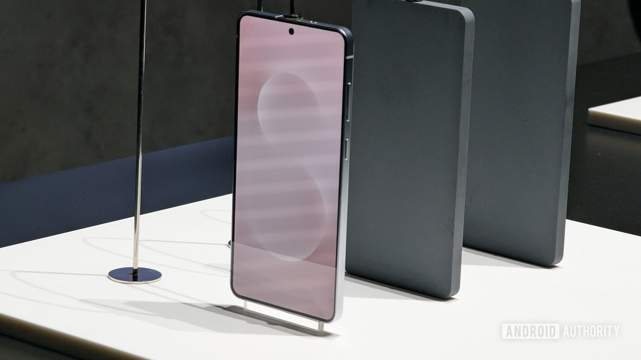 Samsung confirms brand-new Gorilla Glass display protection for Galaxy S25 Edge
