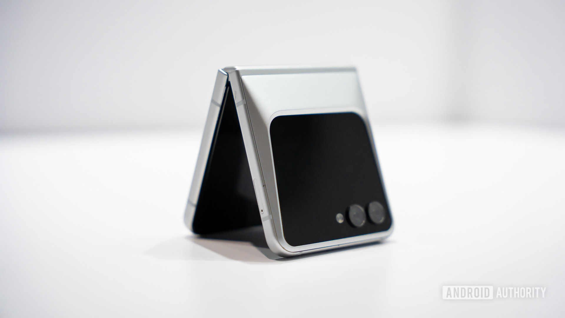 I went hands-on with the Samsung Polygon Foldable