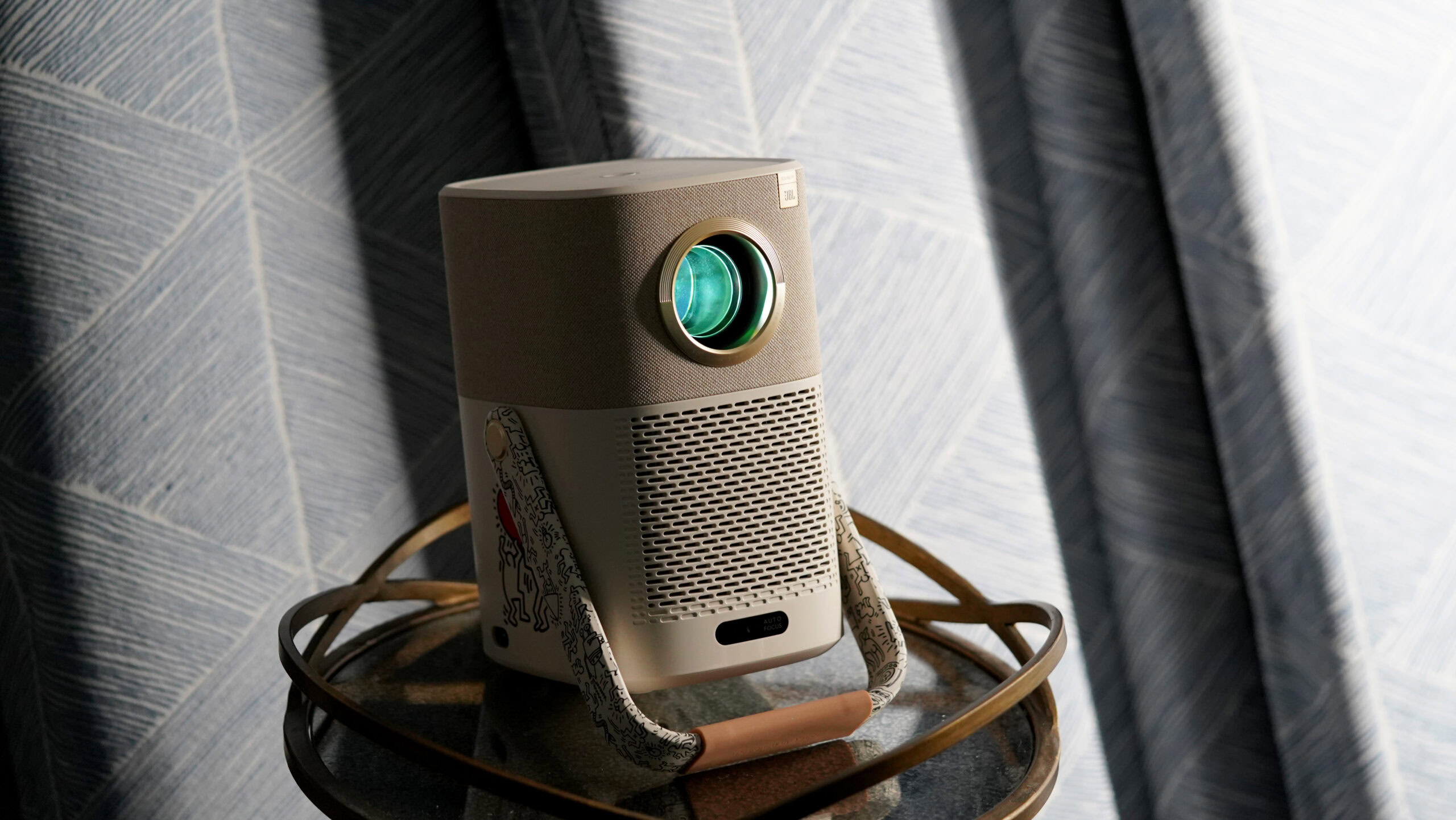 Yaber T2 Outdoor Projector drops to record-low price, but you have to hurry!