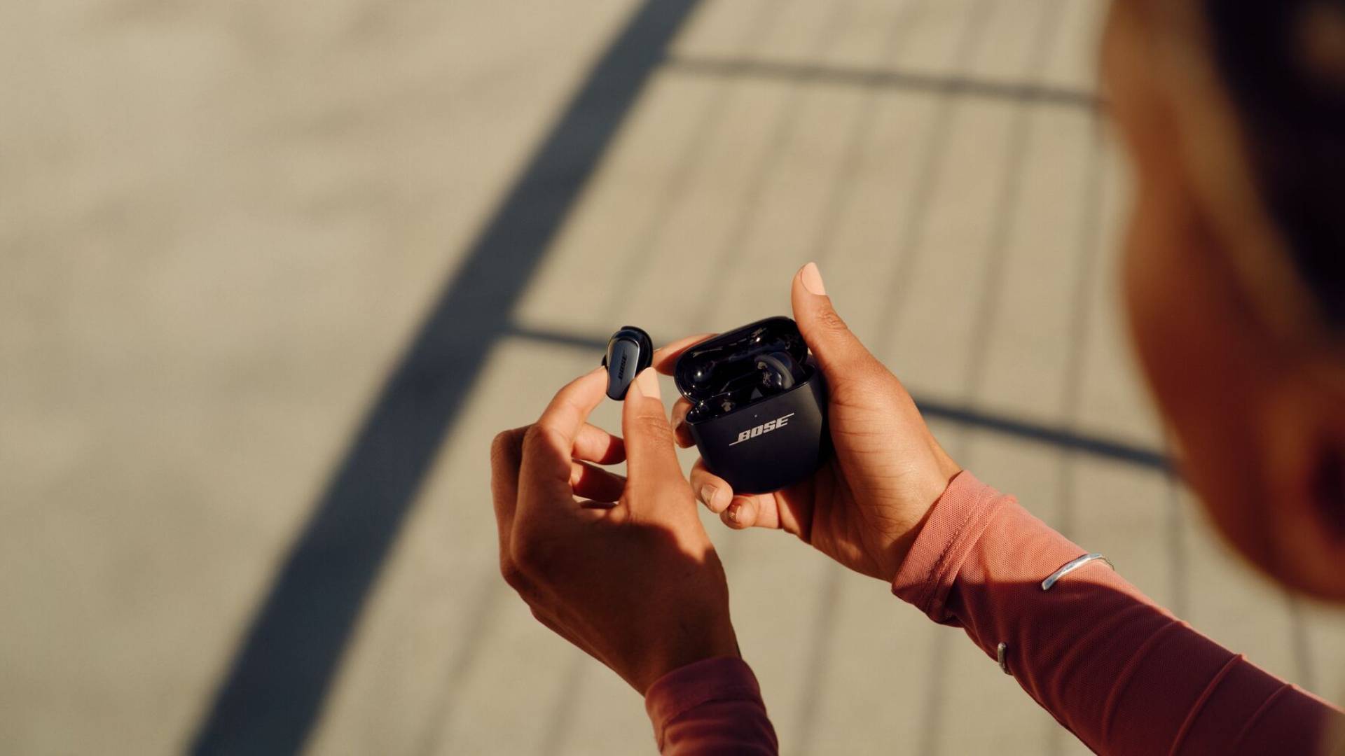 Bose’s latest Ultra earbuds have some AI-powered tricks for navigating your noisy world
