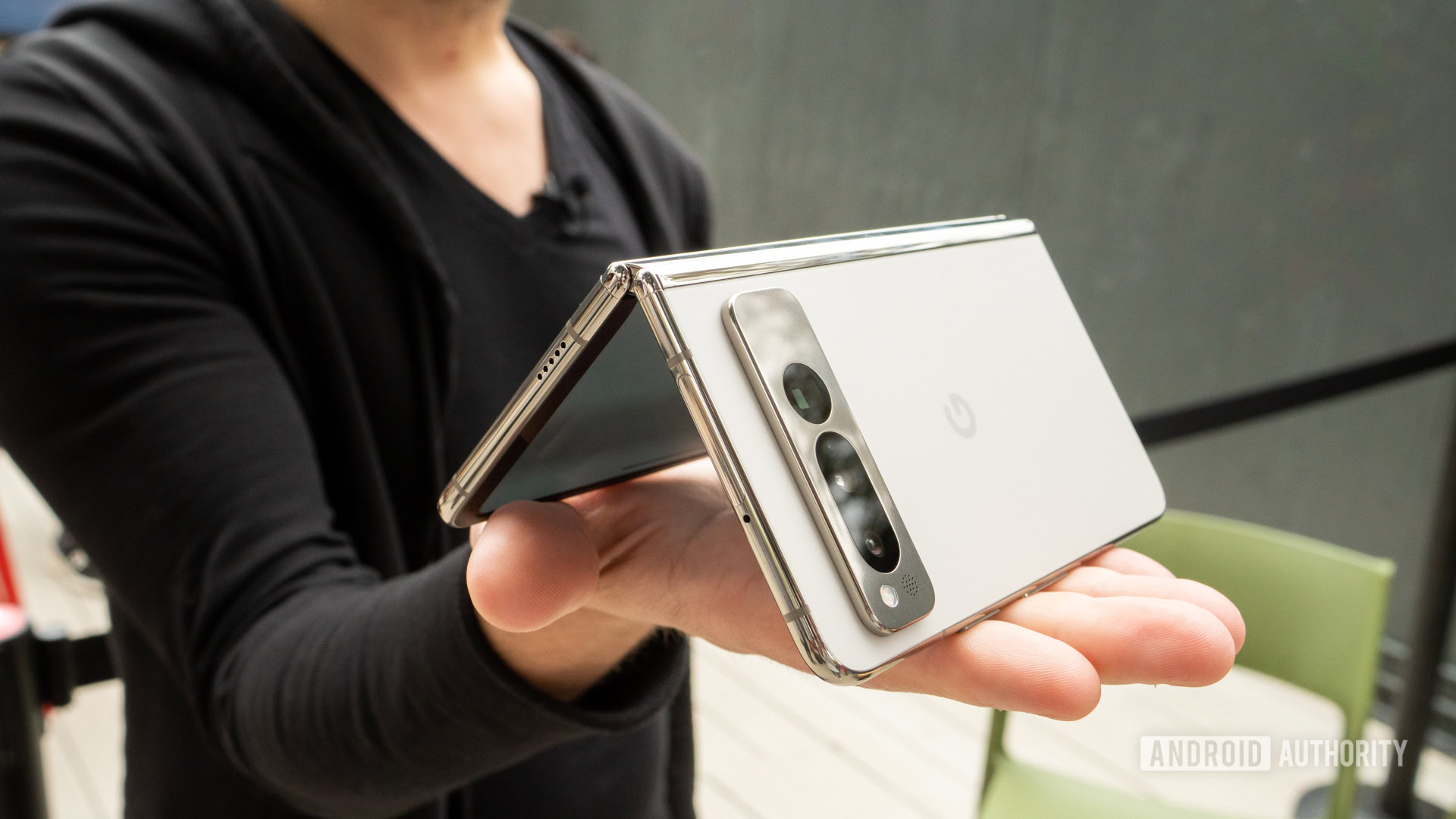 Get a Google Pixel Fold for a mere $500!